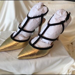 Pour la VICTOIRE Oliver Gold-Black snake-suede